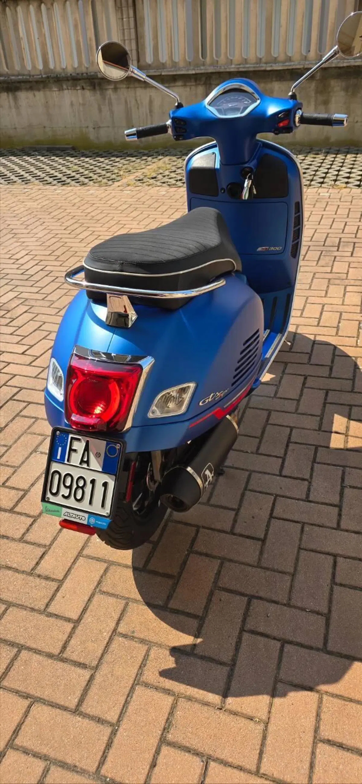 Vespa GTS 300 Hpe (2021 - 22) (5)