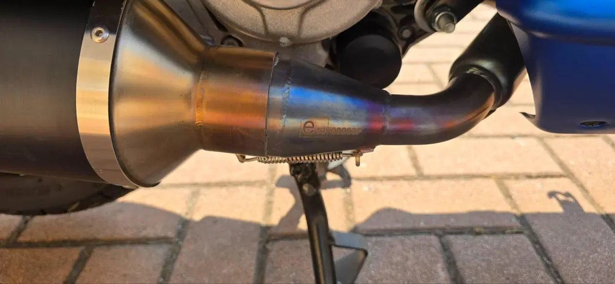 Vespa GTS 300 Hpe (2021 - 22) (6)