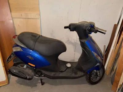 Piaggio Zip 50 4T (2000 - 17) usata