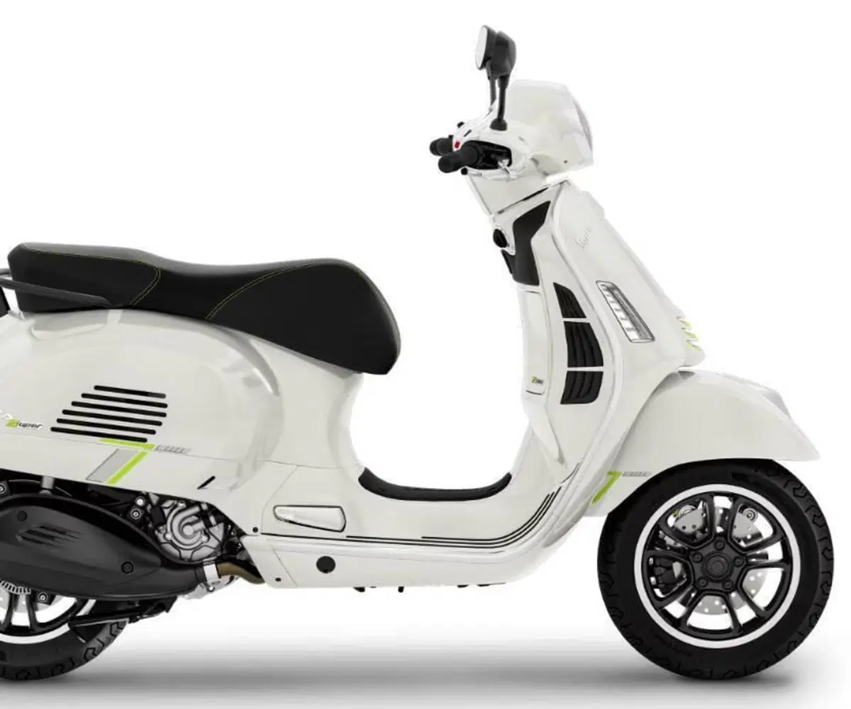 Vespa GTS 310 Supertech (2025 - 26) (2)