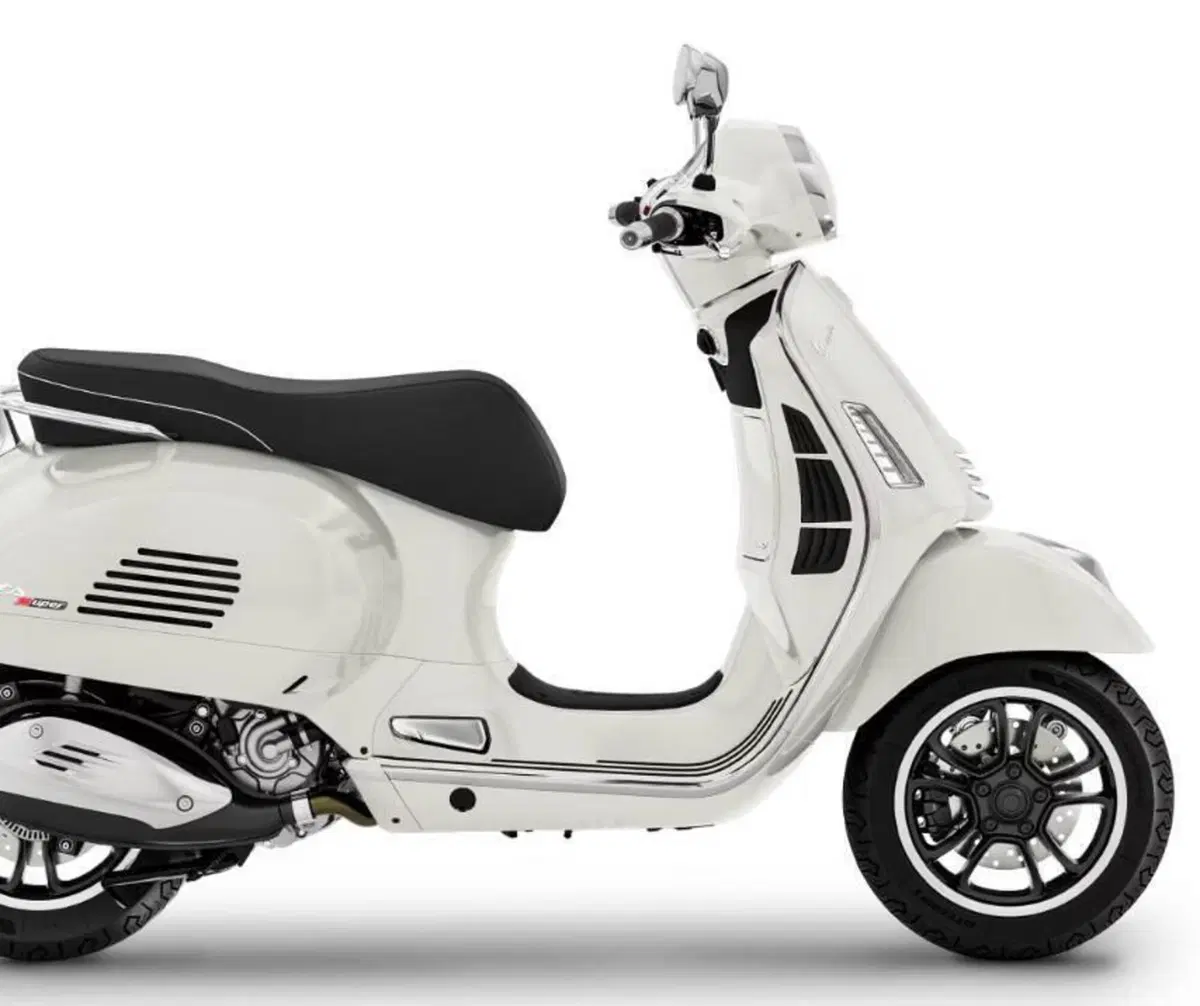 Vespa GTS 310 Super (2025 - 26) (2)