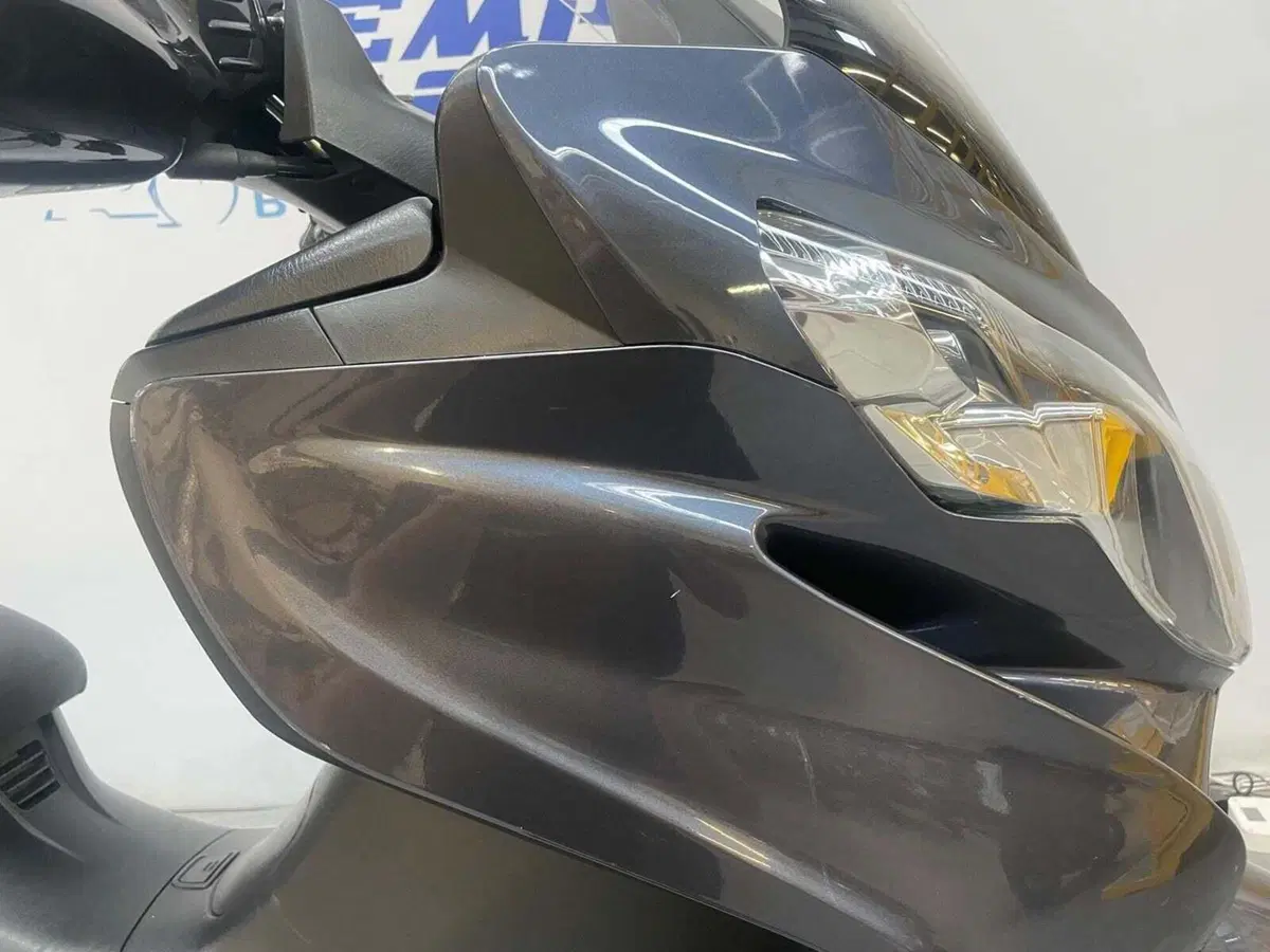 Suzuki Burgman AN 400 ABS (2010 - 13) (11)