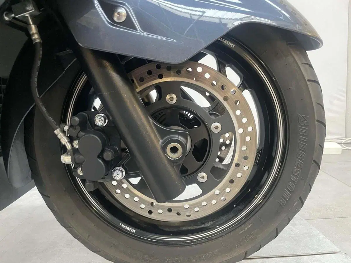 Suzuki Burgman AN 400 ABS (2010 - 13) (12)