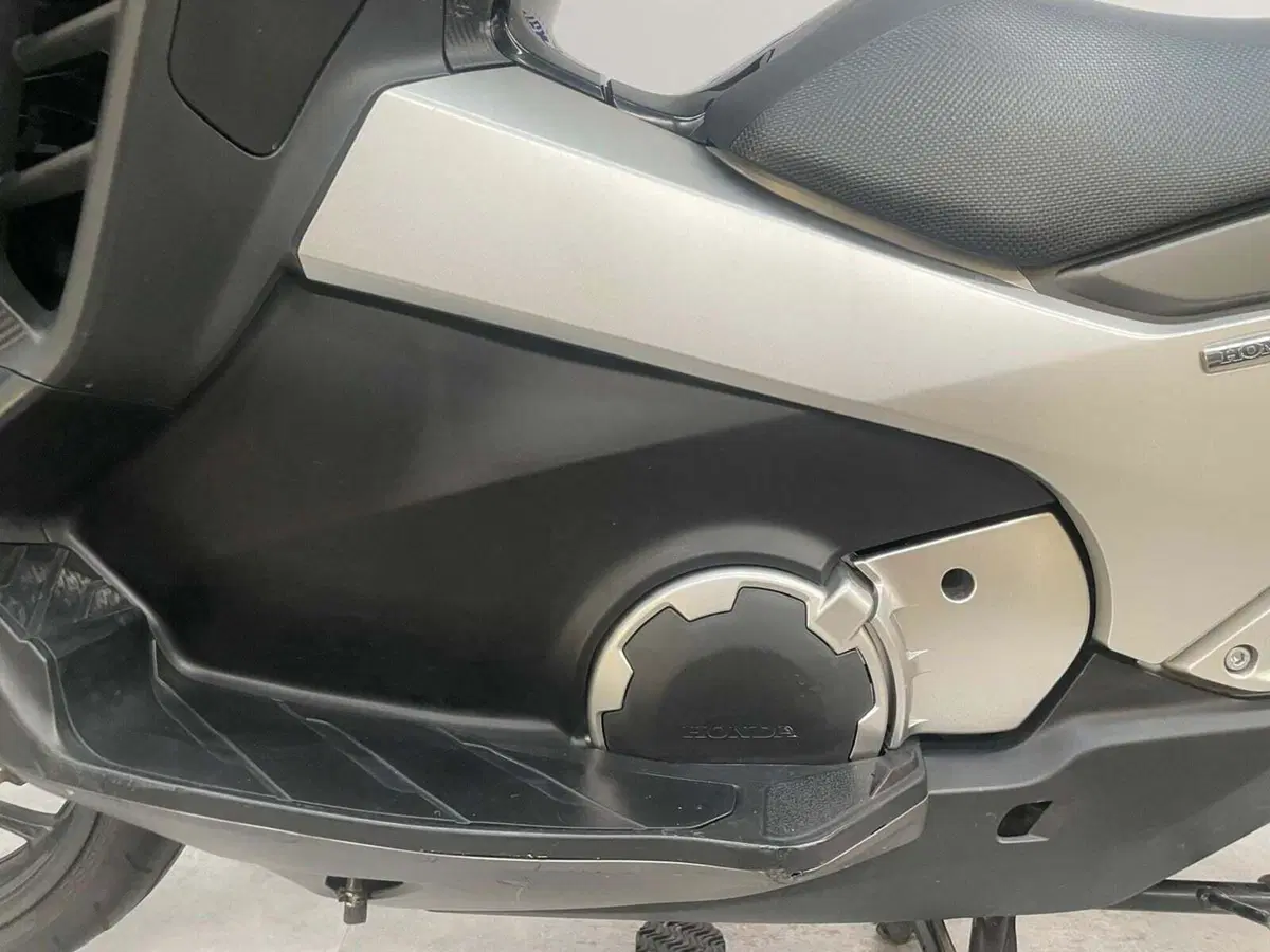 Honda Integra 750 DCT ABS (2014 - 15) (8)