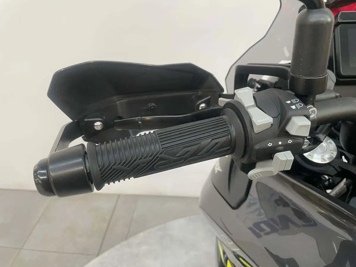 Benelli TRK 702 (2023 - 25) (7)