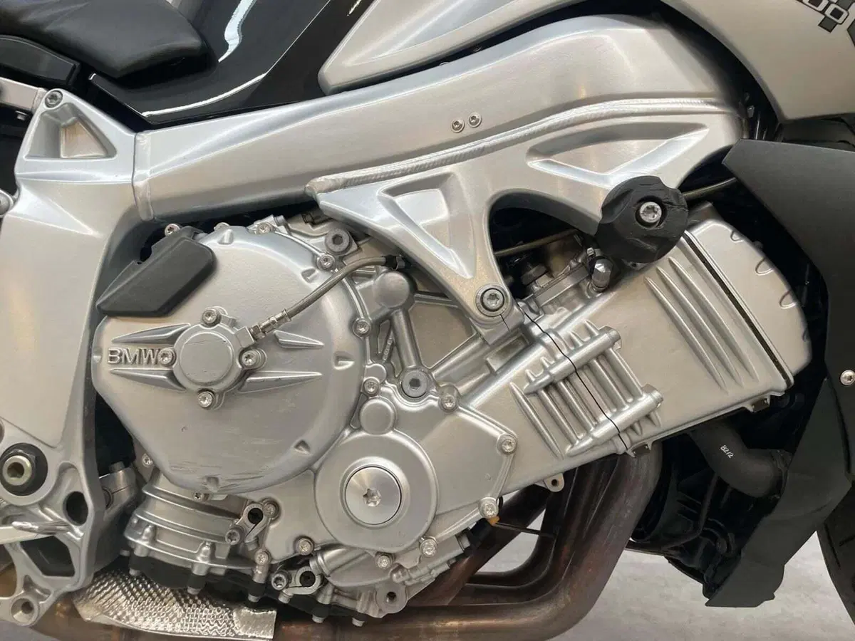 Bmw K 1200 R (18)