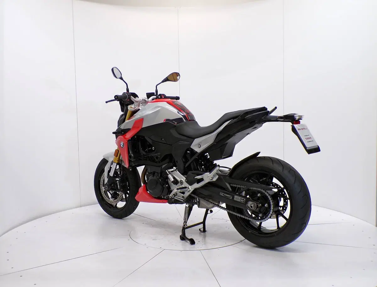 Bmw F 900 R (2021 - 24) (5)