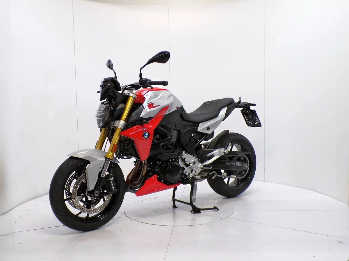 Bmw F 900 R (2021 - 24) (3)