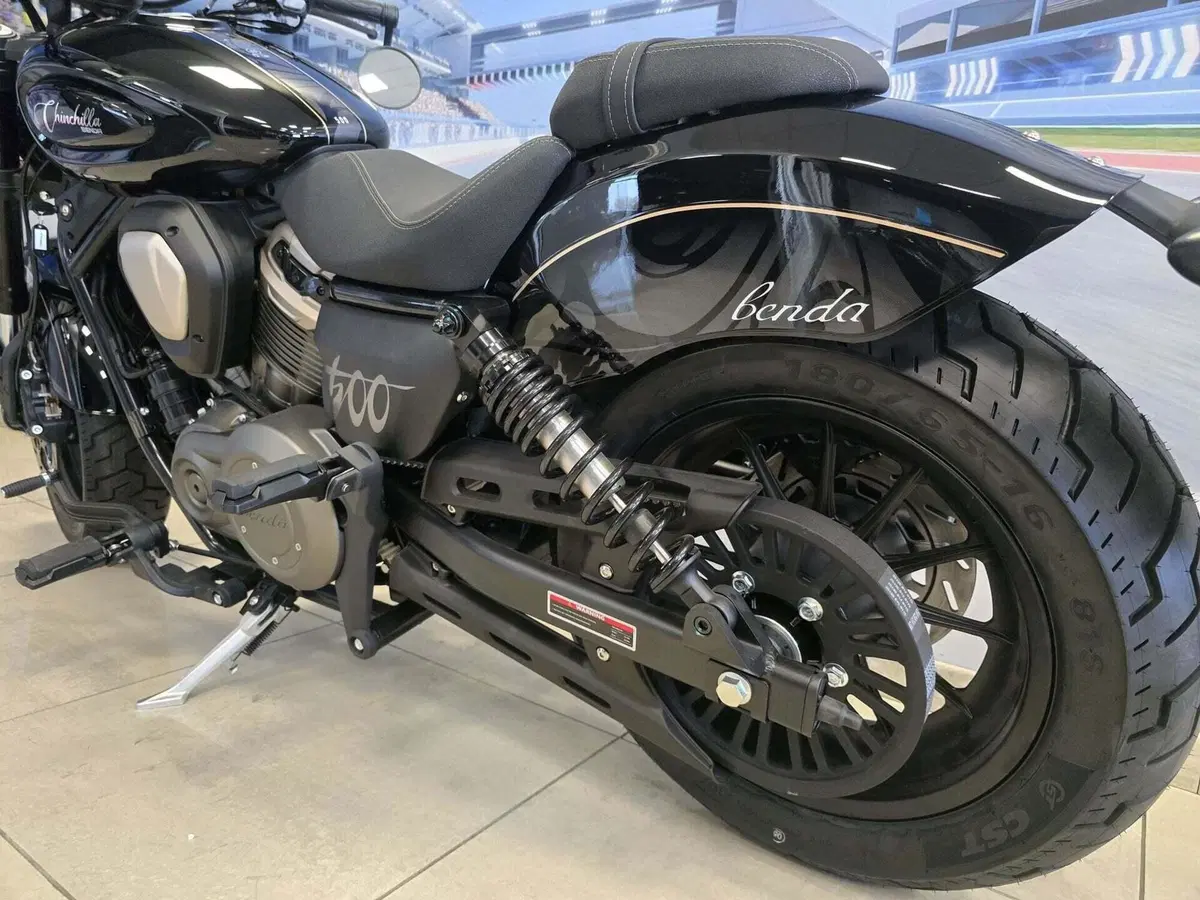 Benda Motorcycles Chinchilla 500 V2 (2025 - 26) (7)