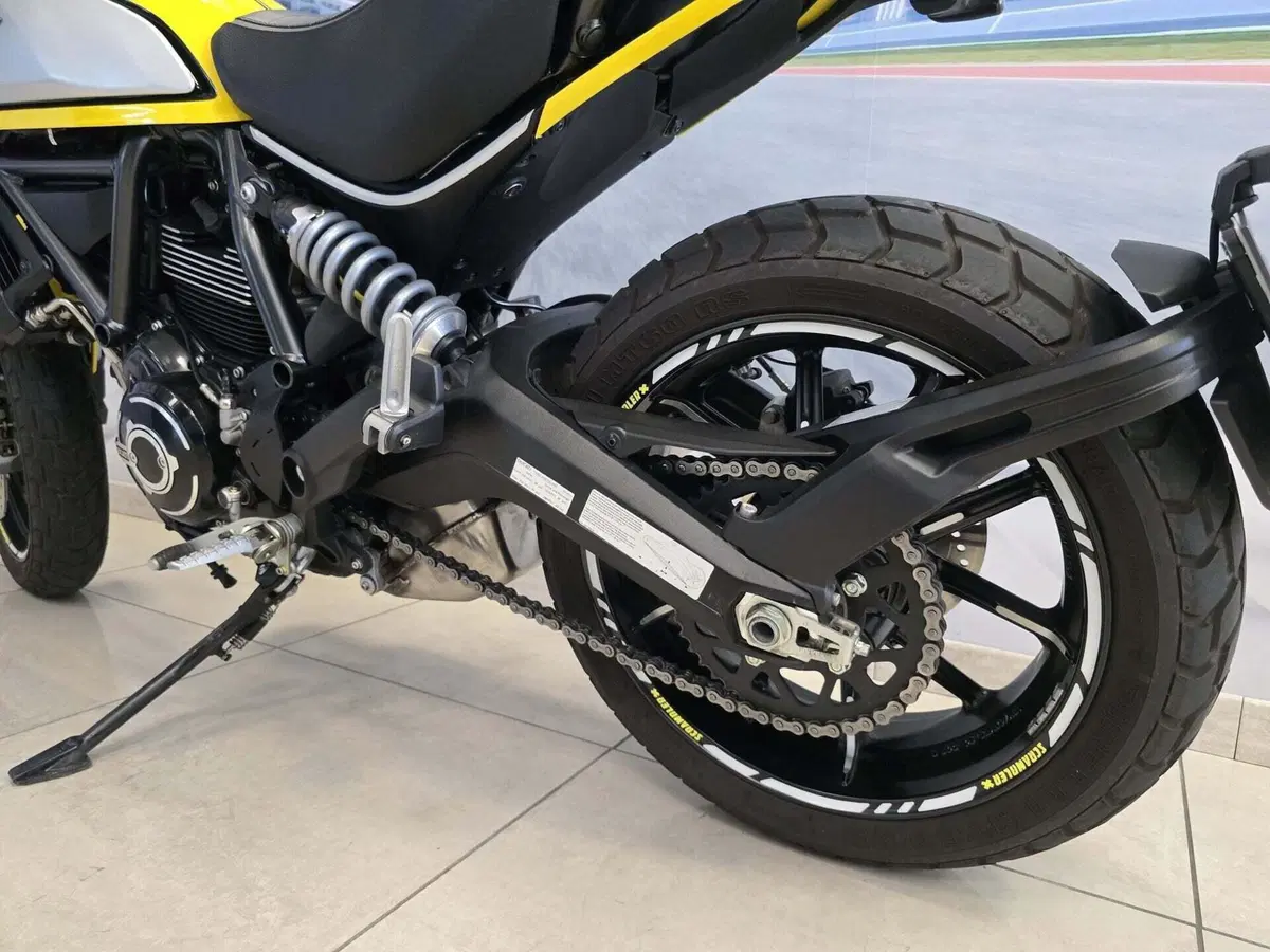 Ducati Scrambler 800 Icon (2021 - 22) (7)