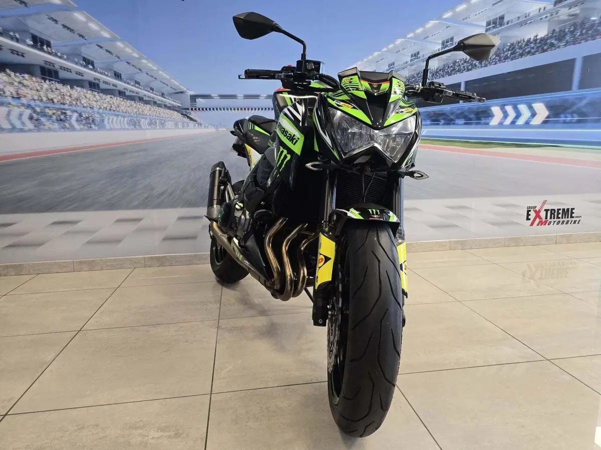 Kawasaki Z 800 ABS (2012 - 16) (2)