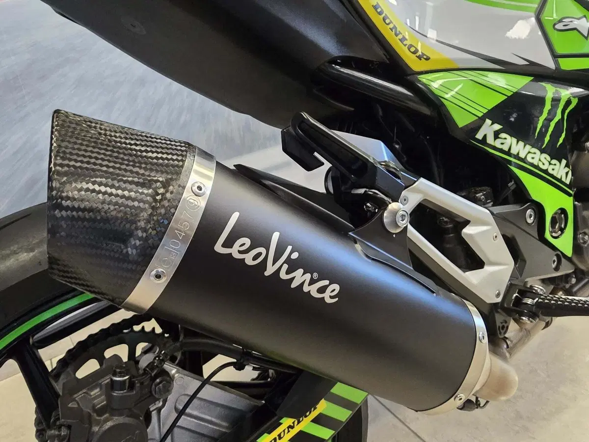 Kawasaki Z 800 ABS (2012 - 16) (13)