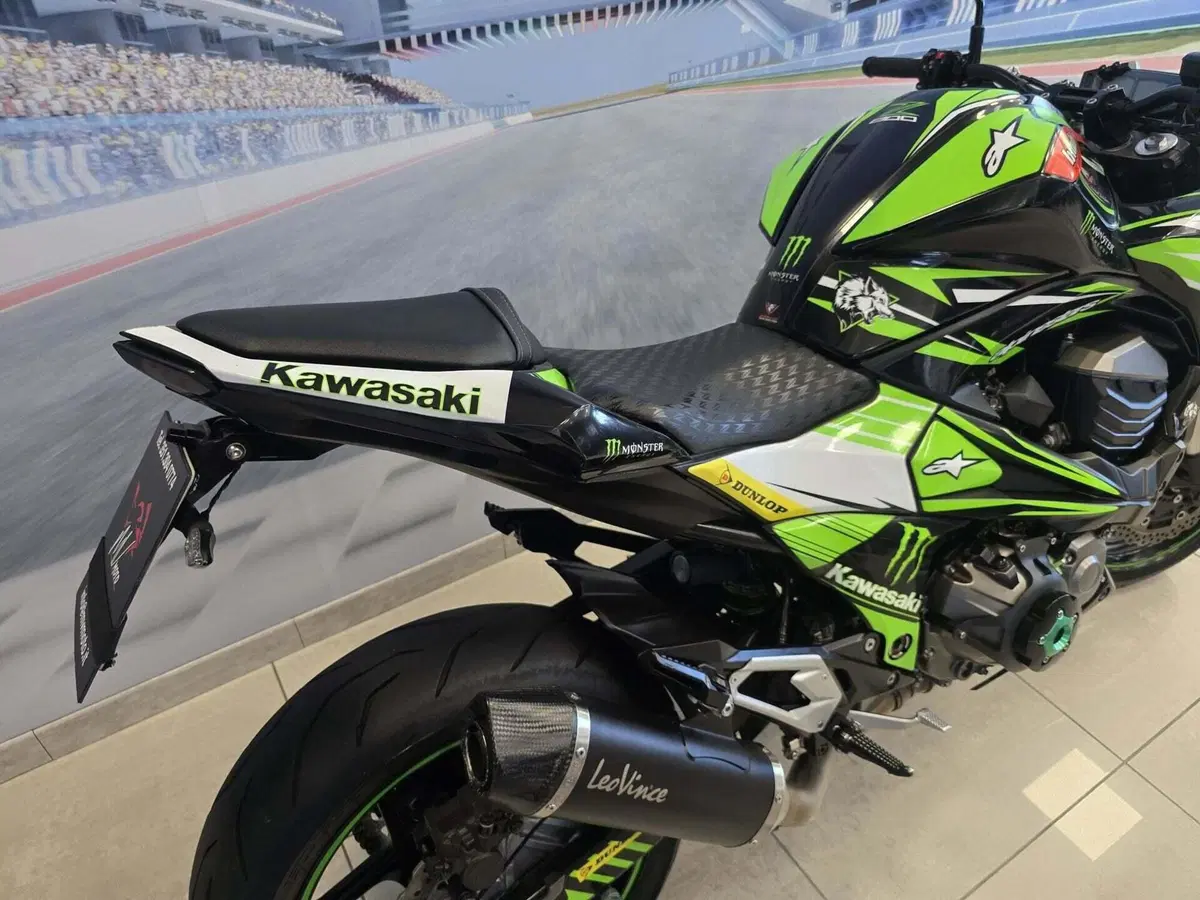 Kawasaki Z 800 ABS (2012 - 16) (14)