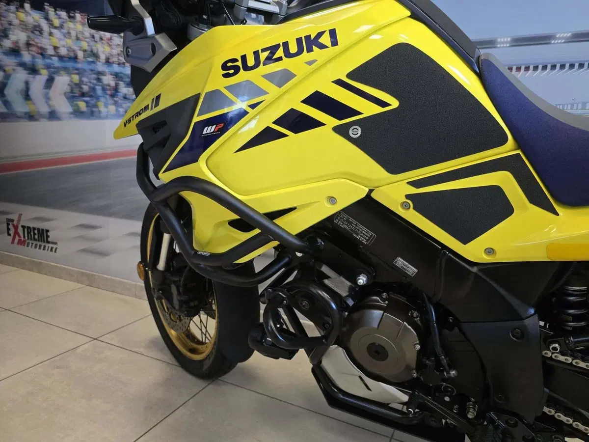 Suzuki V-Strom 1050XT (2020 - 23) (9)
