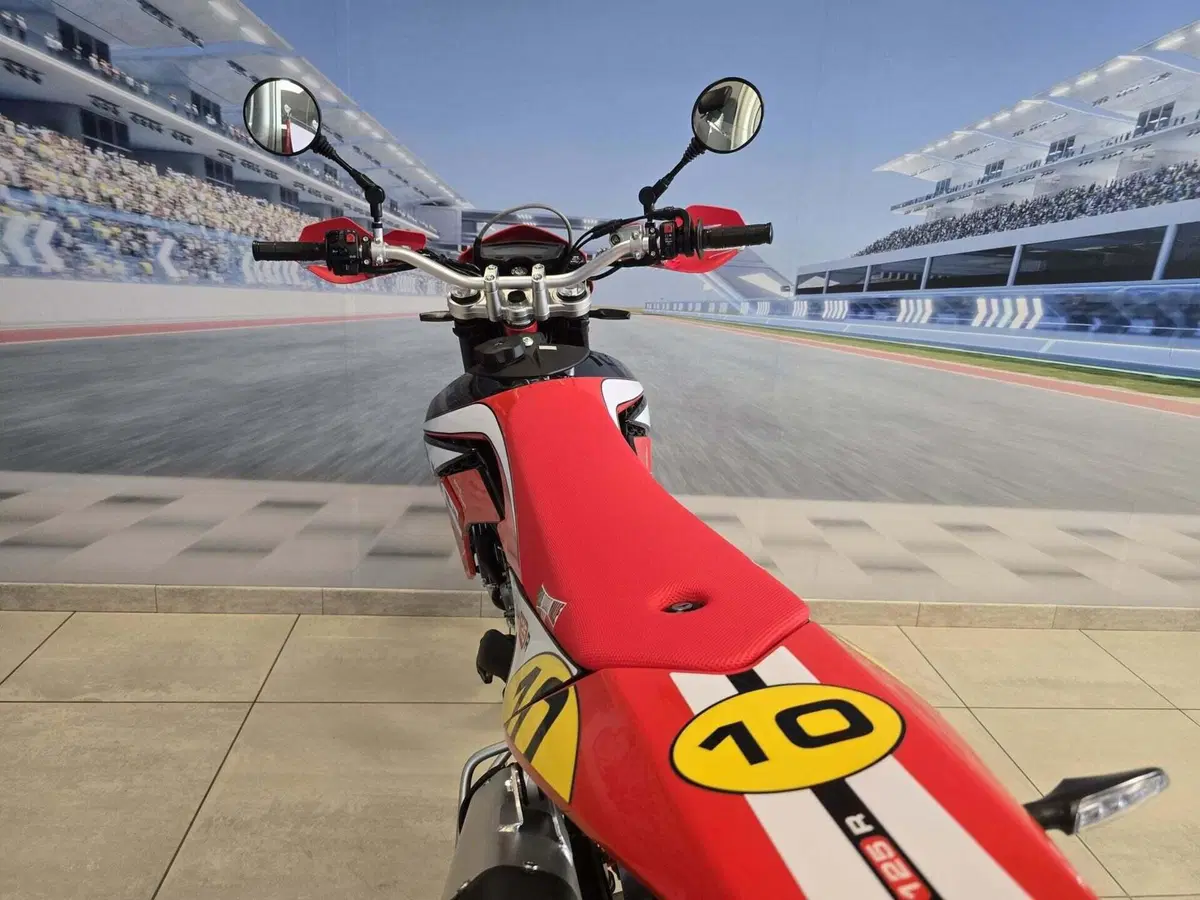 Swm SM 125 R Reborn (2026) (20)