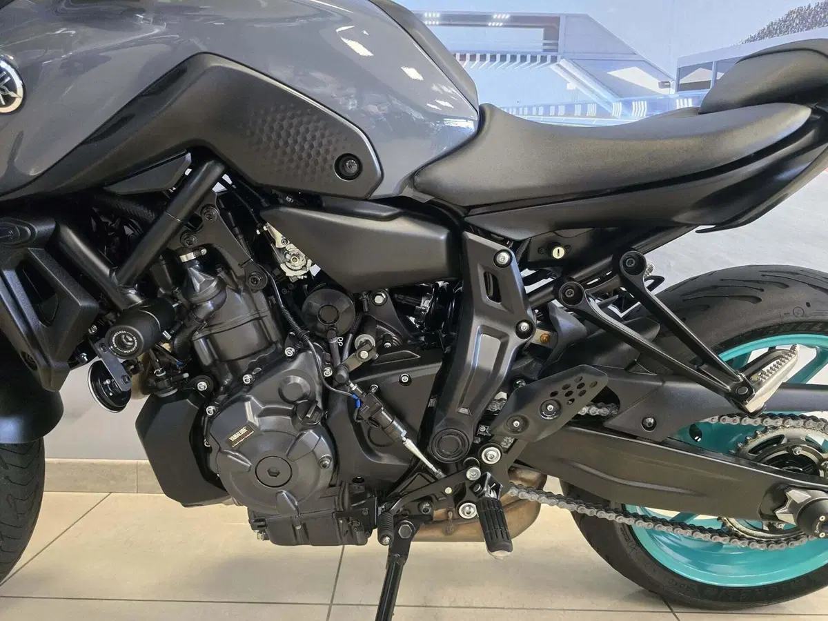 Yamaha MT-07 (2021 - 24) (9)