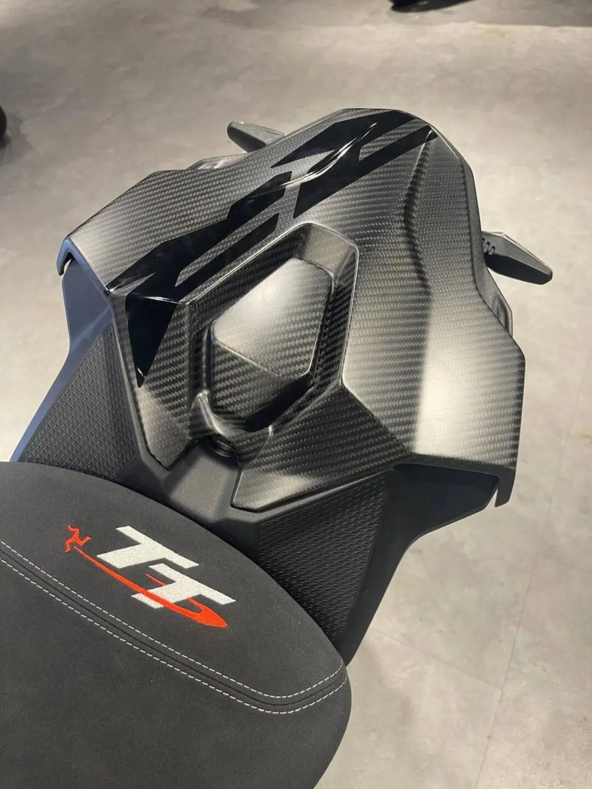 Bmw M 1000 RR (2025 - 27) (10)
