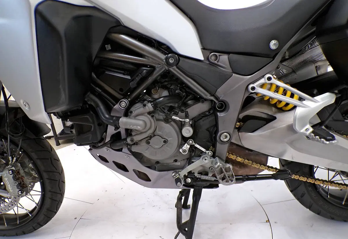 Ducati Multistrada 1200 Enduro (2016 - 18) (7)
