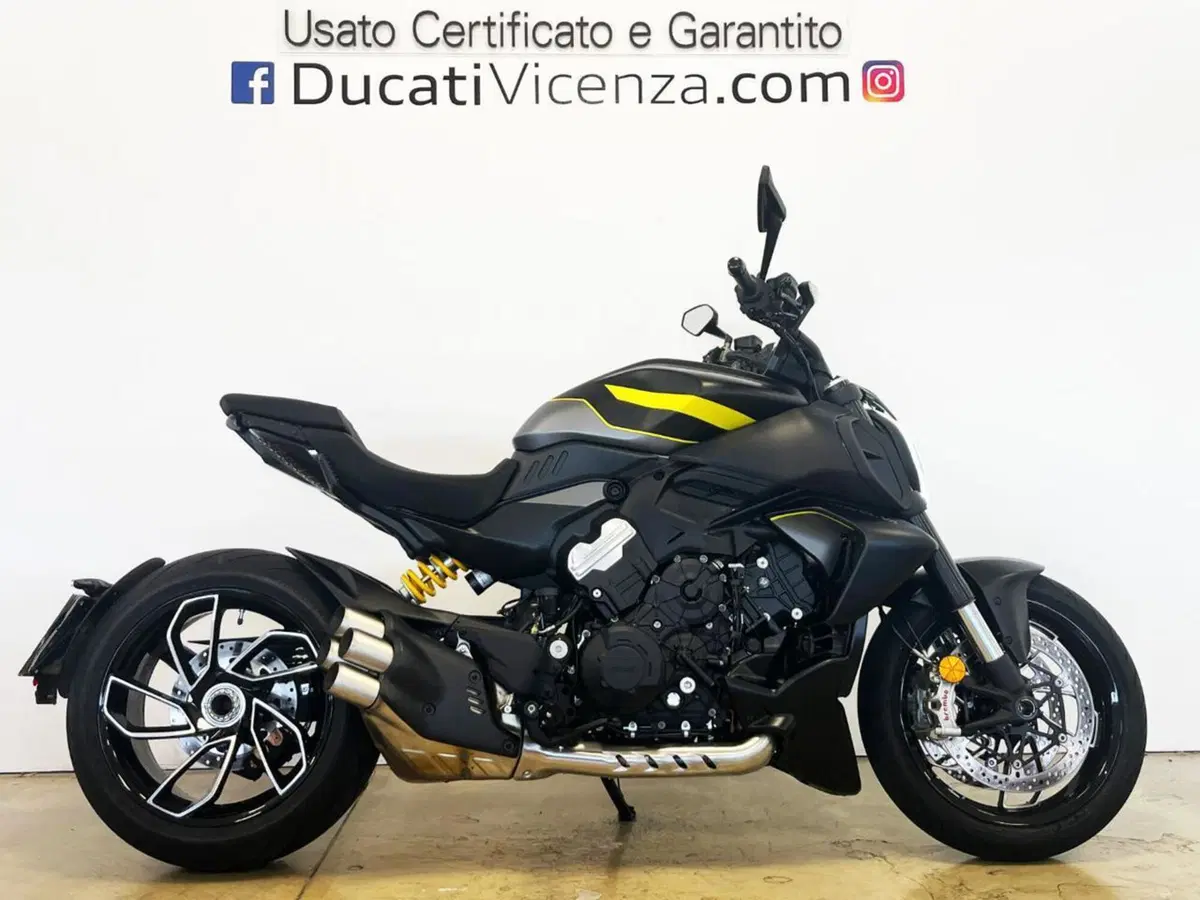 Ducati Diavel V4 (2023 - 26)