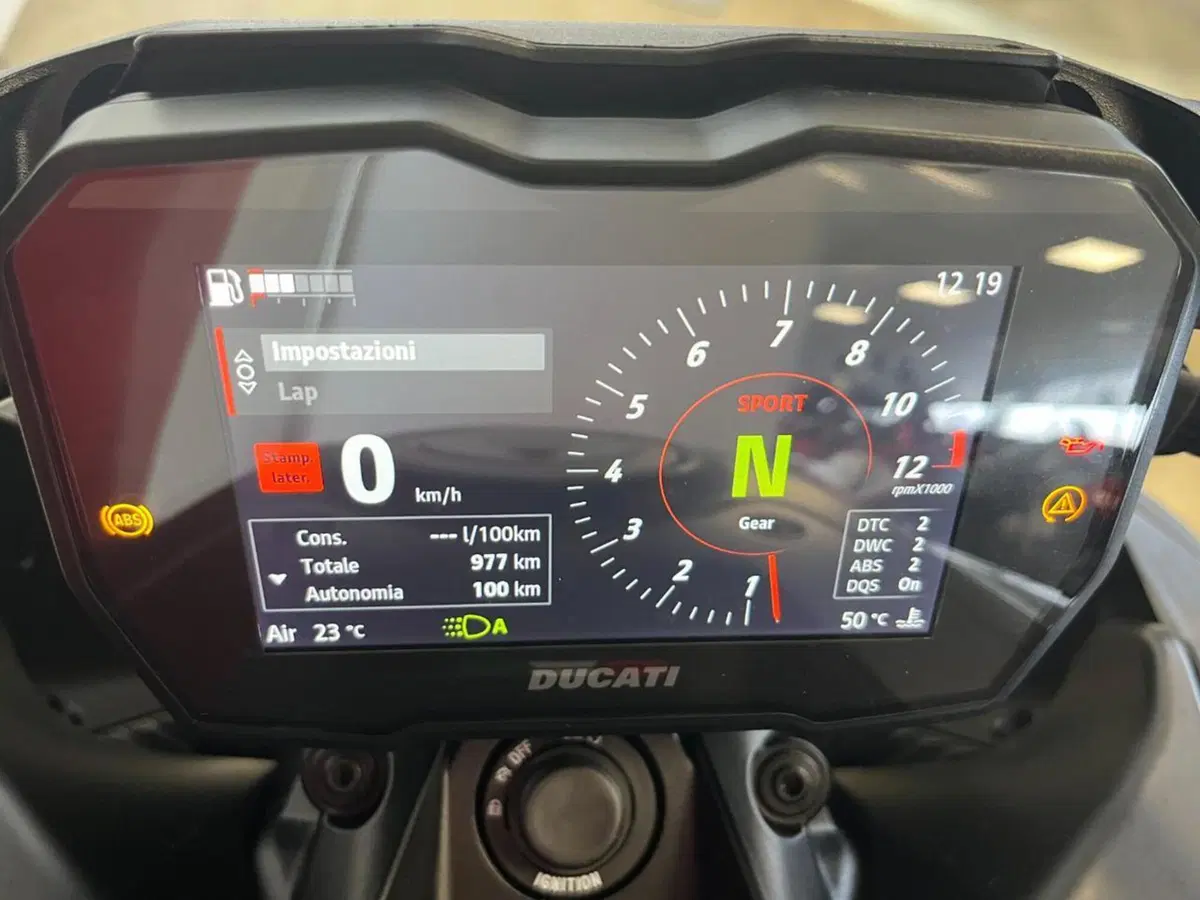 Ducati Diavel V4 (2023 - 26) (13)