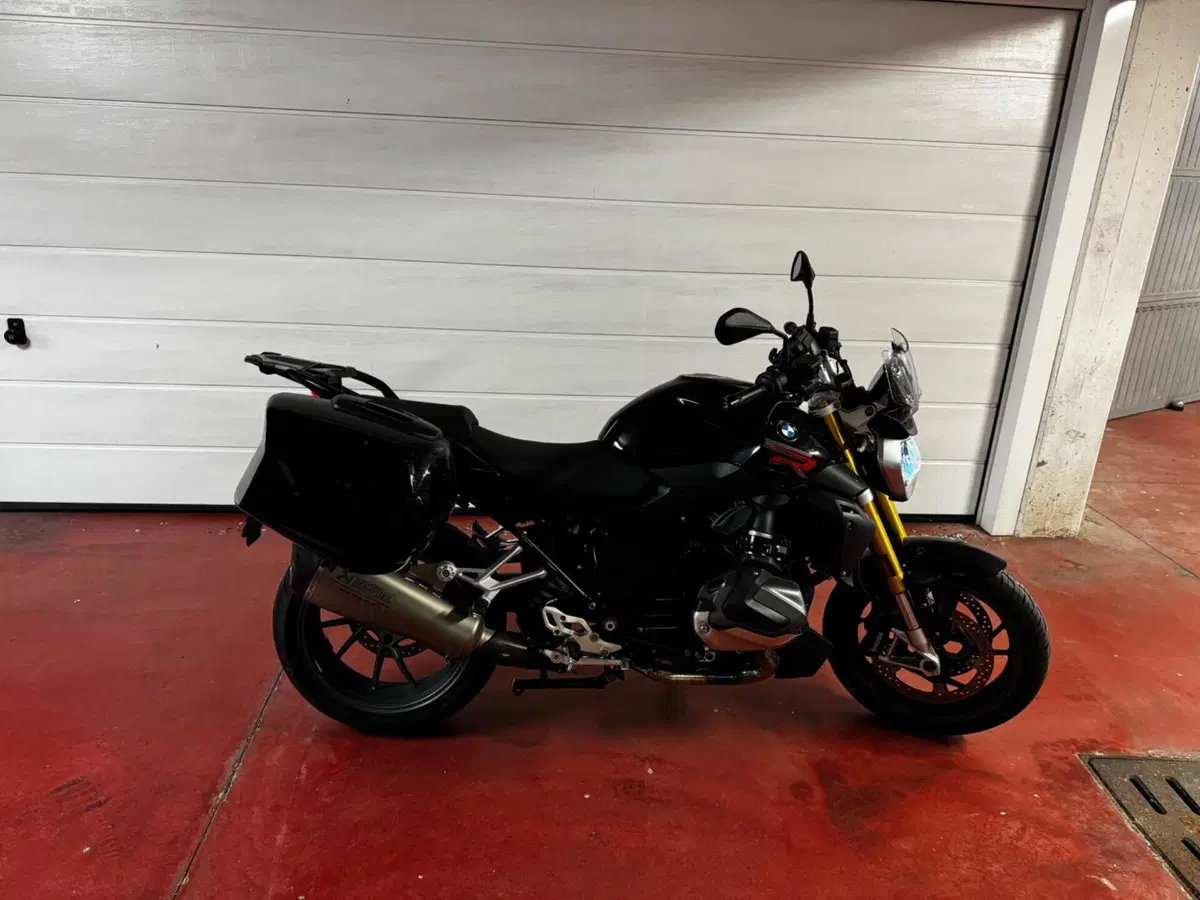 Bmw R 1250 R (2021 - 25)