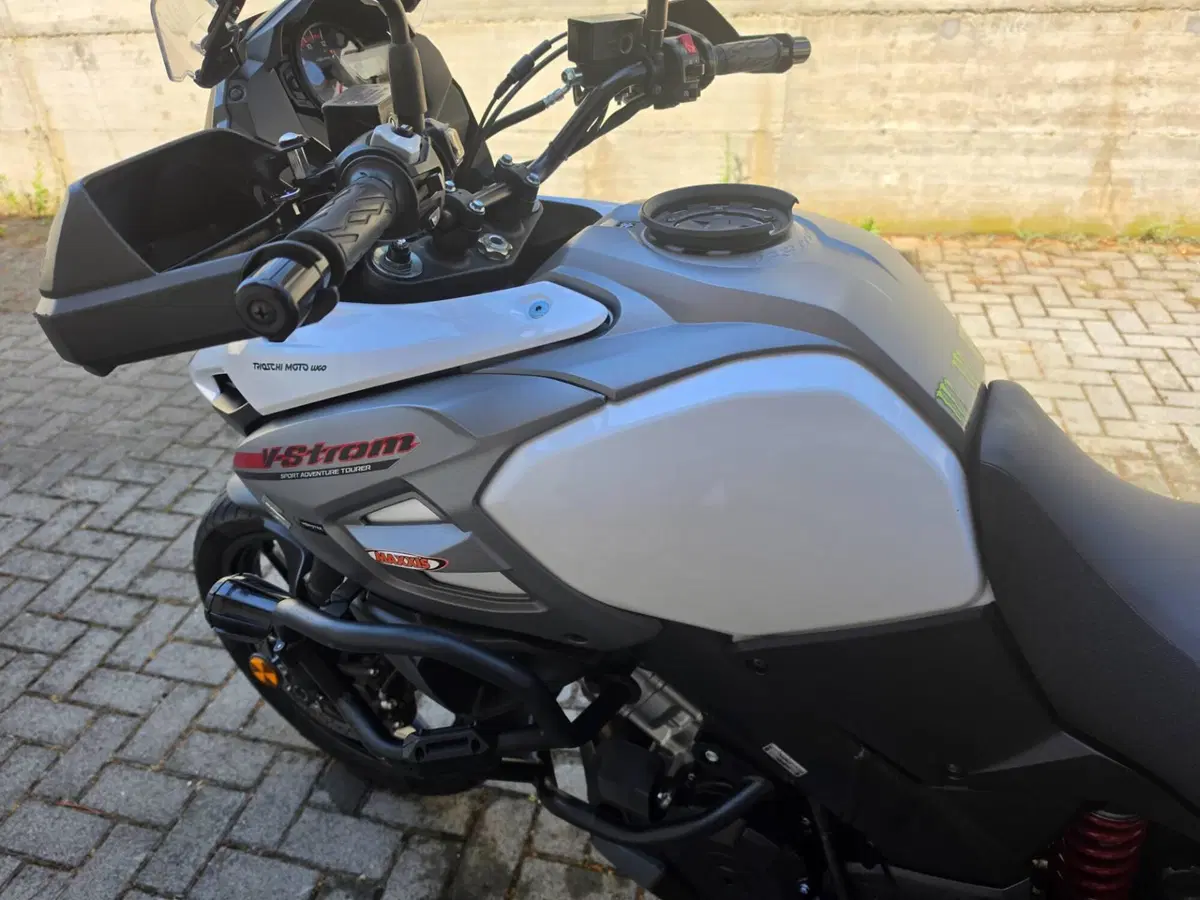Suzuki V-Strom 1000 ABS (2014 - 17)