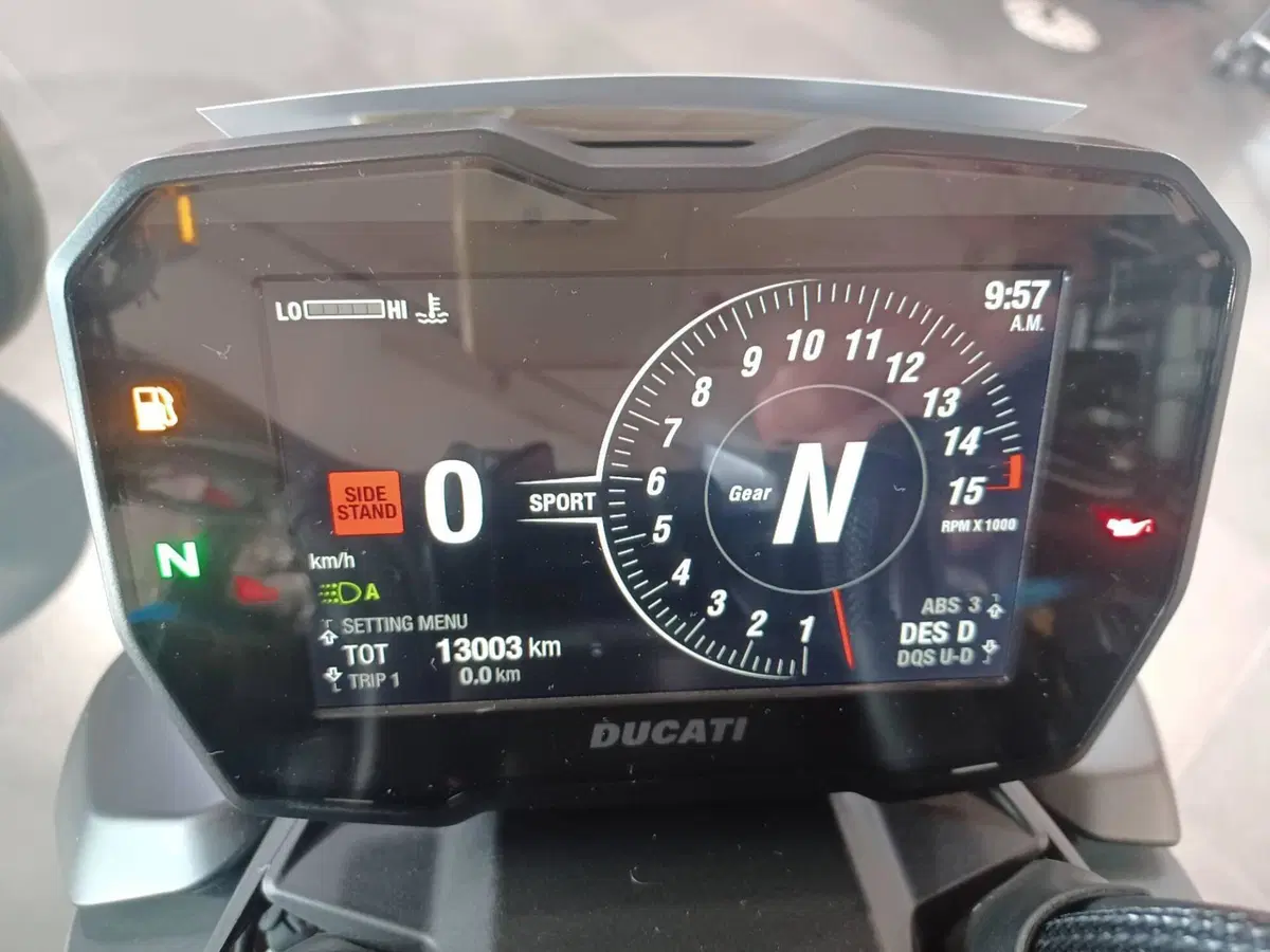 Ducati Streetfighter V4 1100 S (2021 - 22) (3)