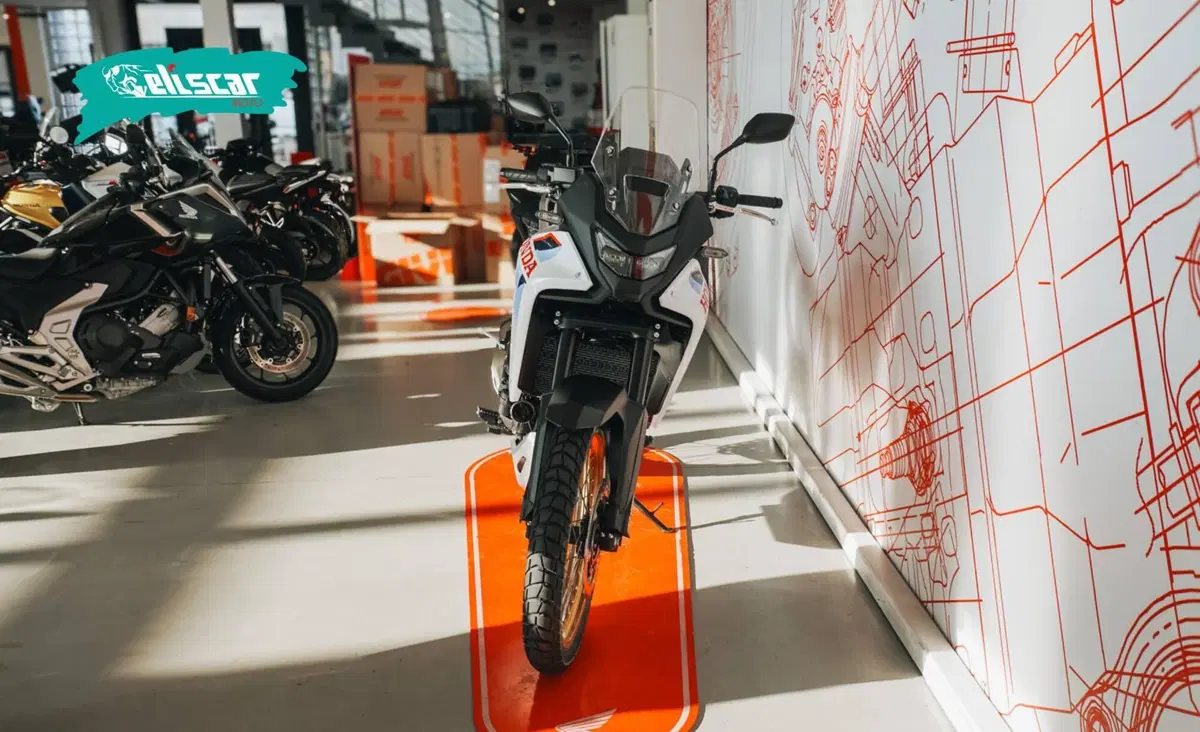 Honda Transalp XL750 (2026) (3)