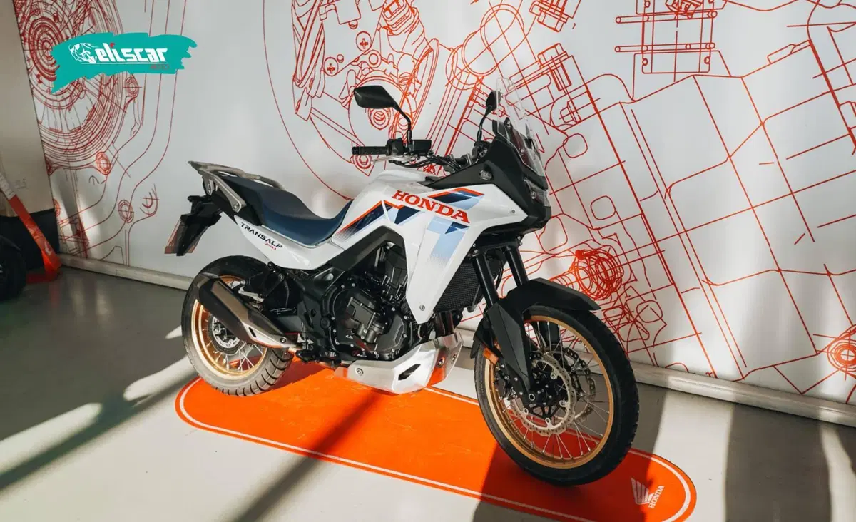 Honda Transalp XL750 (2026) (2)
