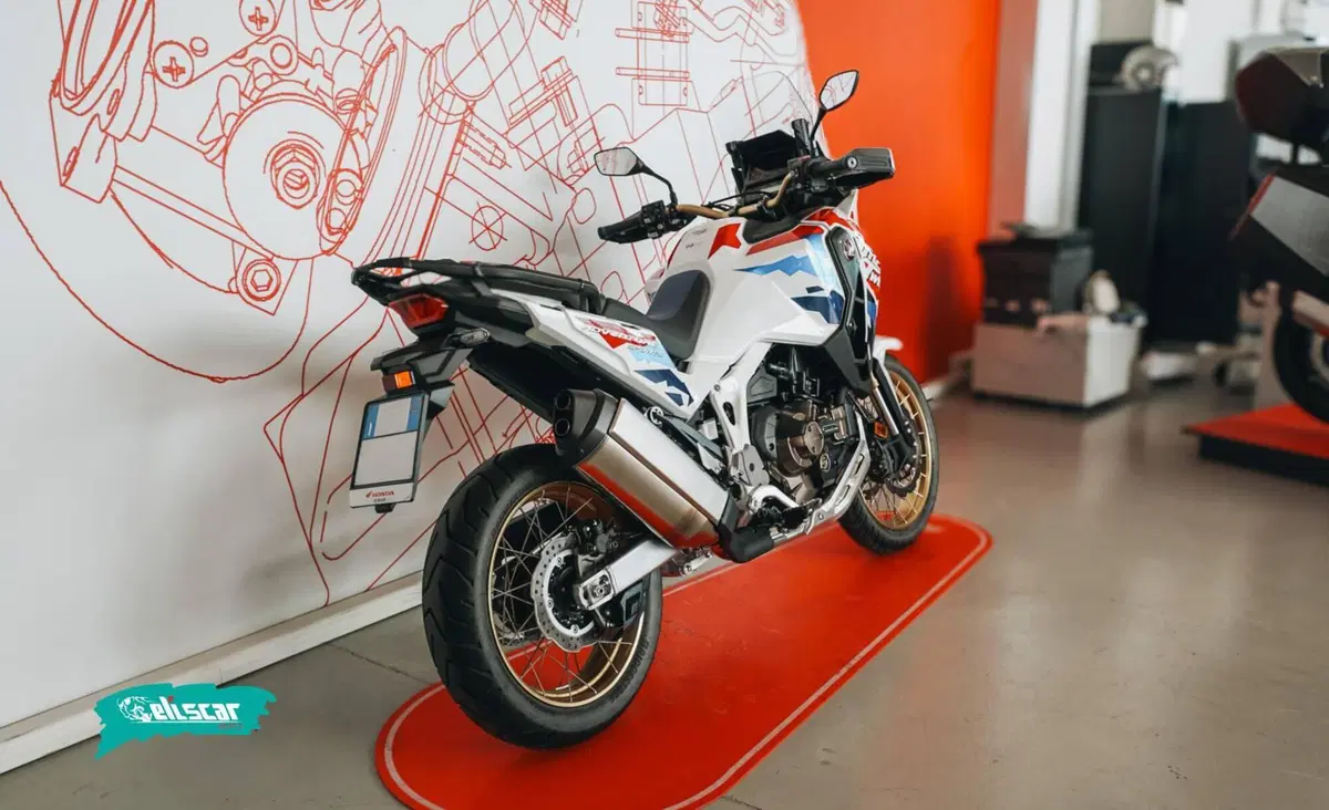 Honda Africa Twin CRF 1100L Adventure Sports DCT (2024 - 26) (4)