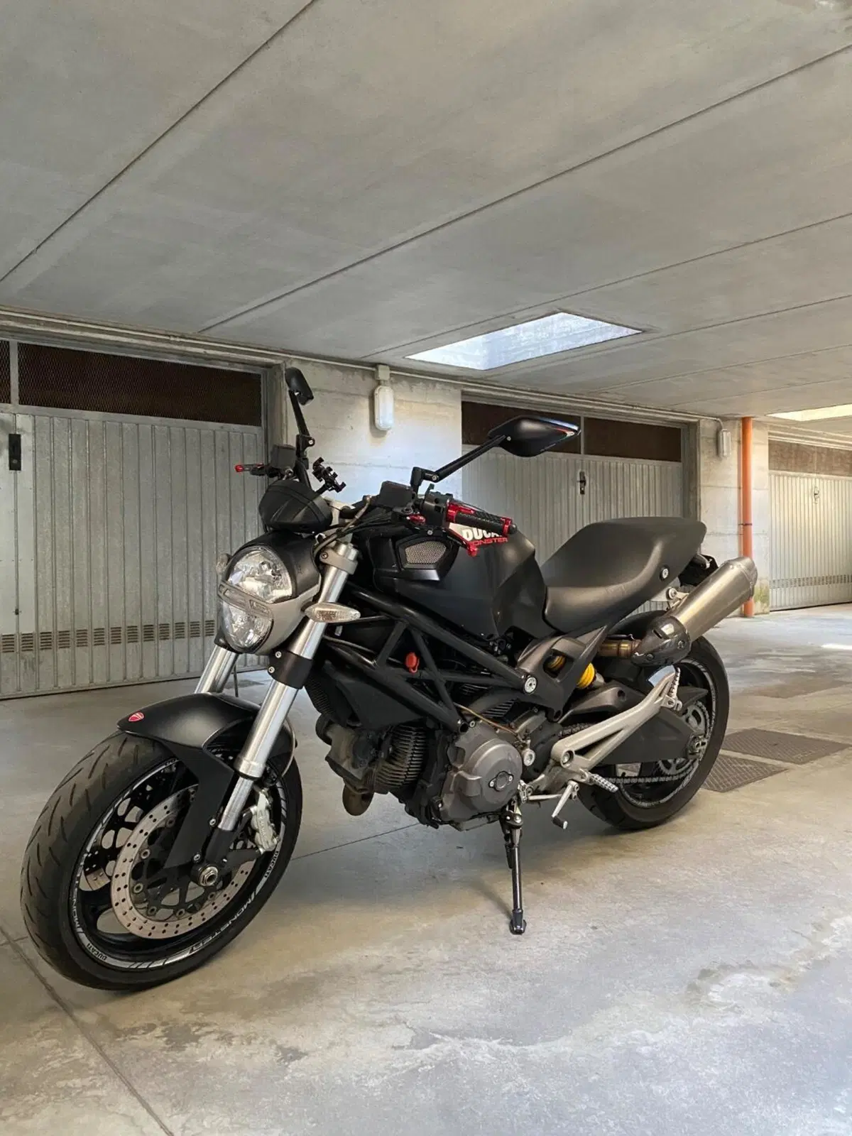 Ducati Monster 696 (2008 - 13)