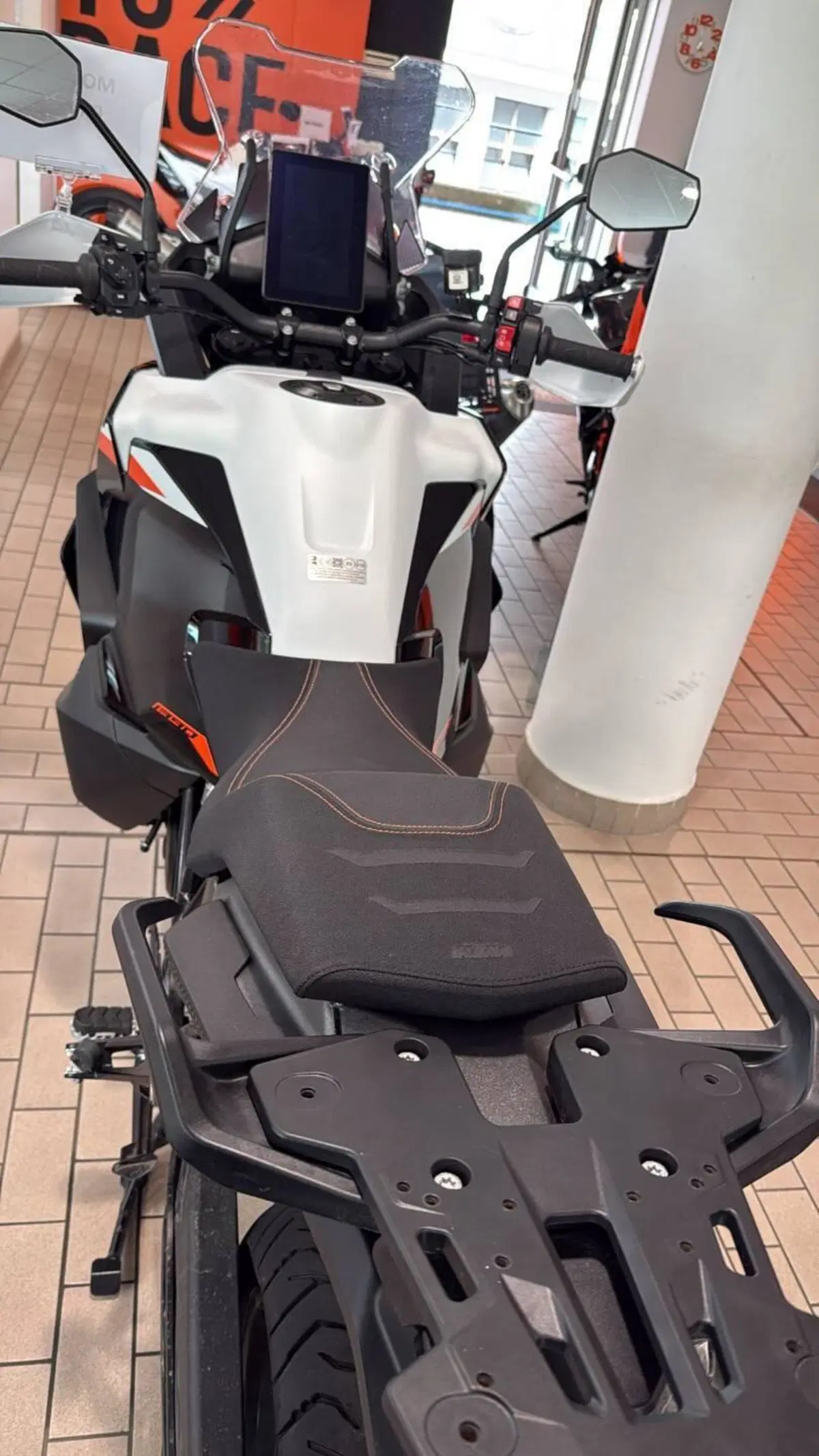 KTM 1390 Super Adventure S EVO (2026) (5)