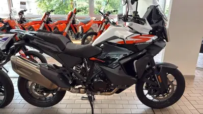 KTM 1390 Super Adventure S EVO (2026) usata