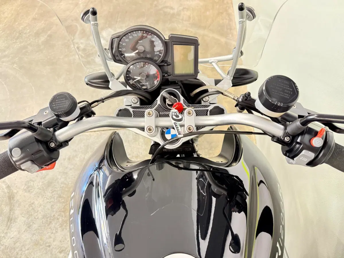 Bmw R 1200 R (2006 - 11) (16)