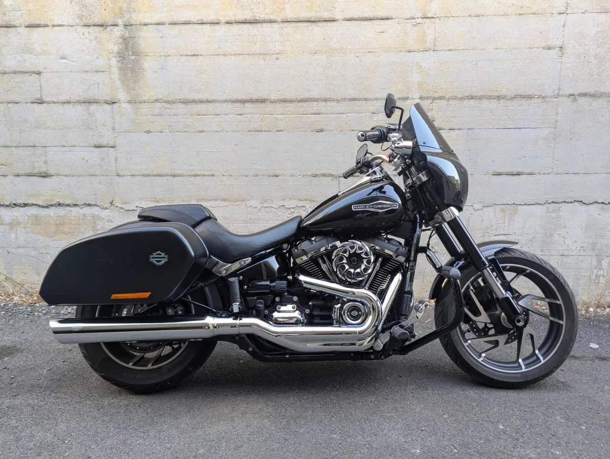 Harley-Davidson 107 Sport Glide (2018 - 20)