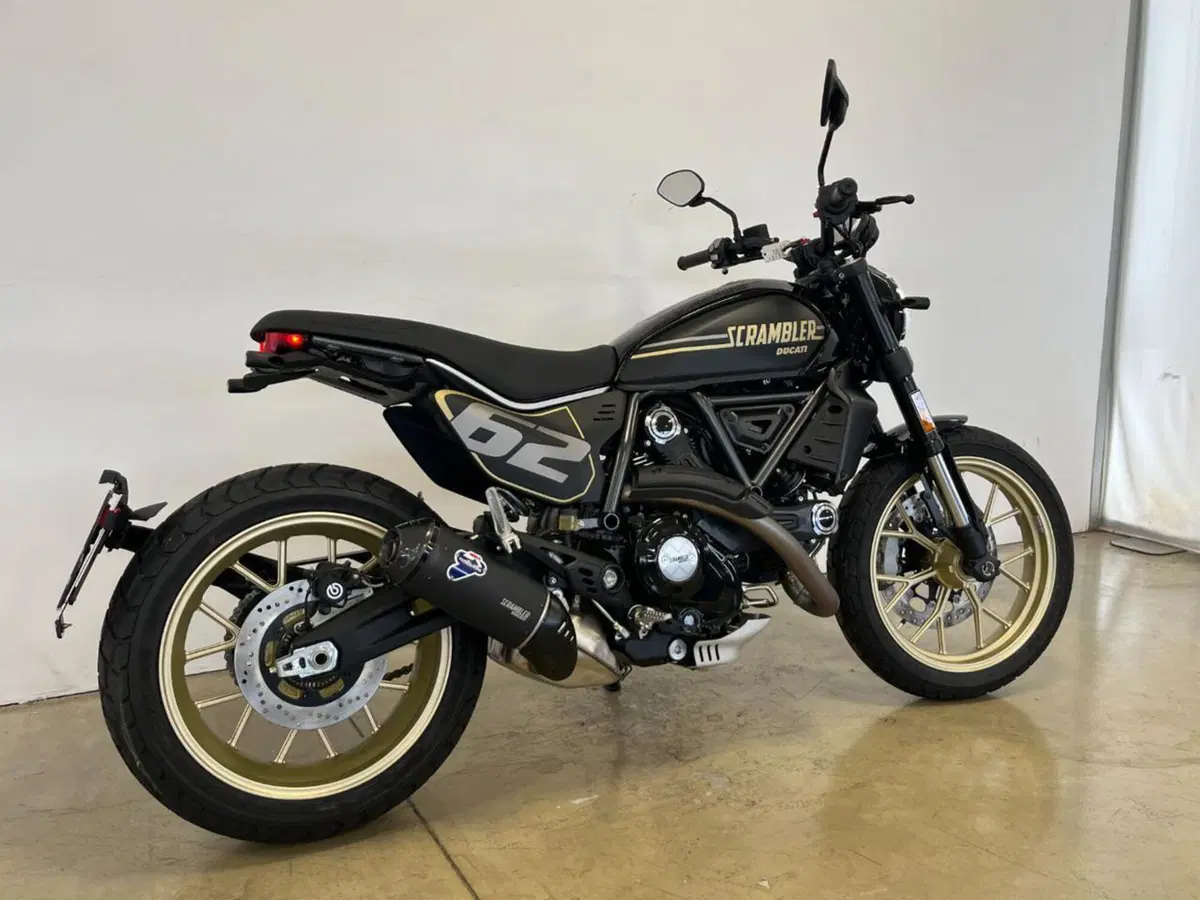 Ducati Scrambler 800 Full Throttle (2025 - 26) (7)