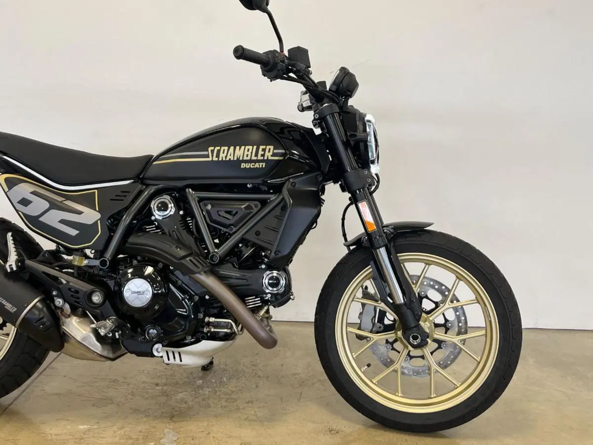 Ducati Scrambler 800 Full Throttle (2025 - 26) (5)