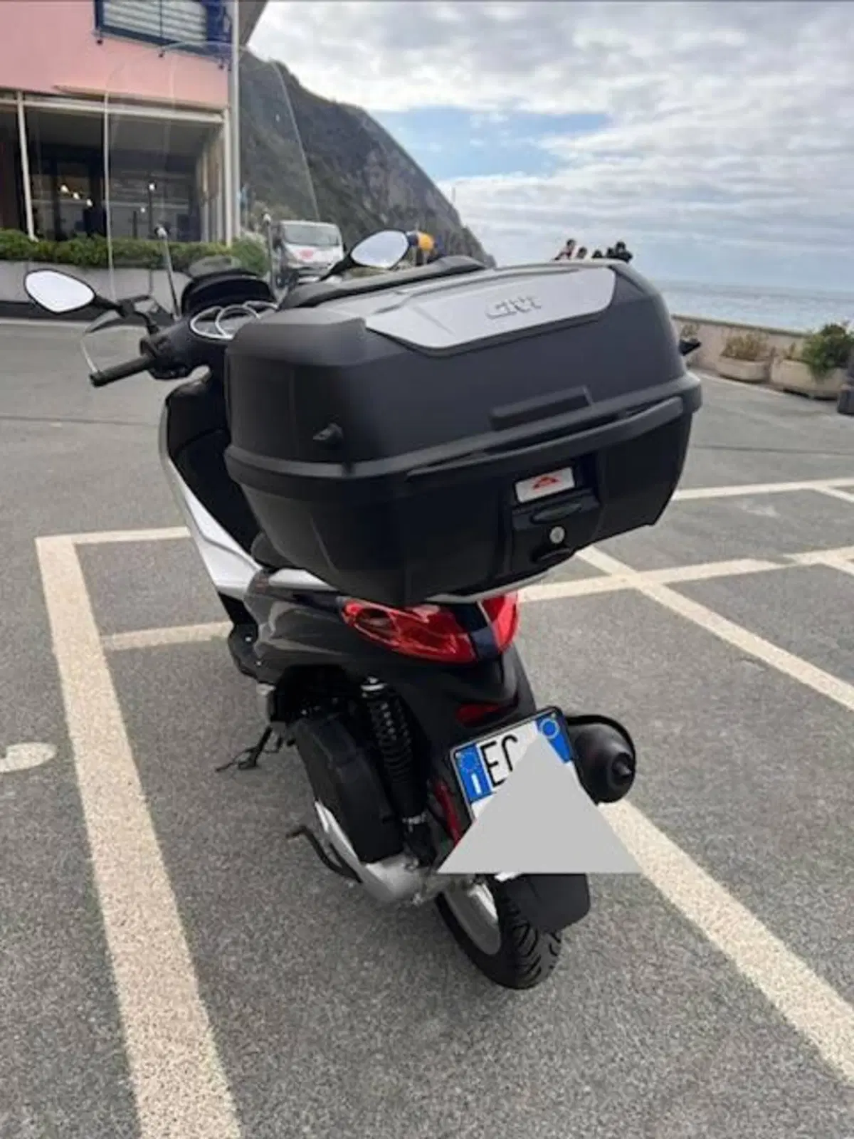 Piaggio Medley 150 S ABS (2016 - 19) (4)