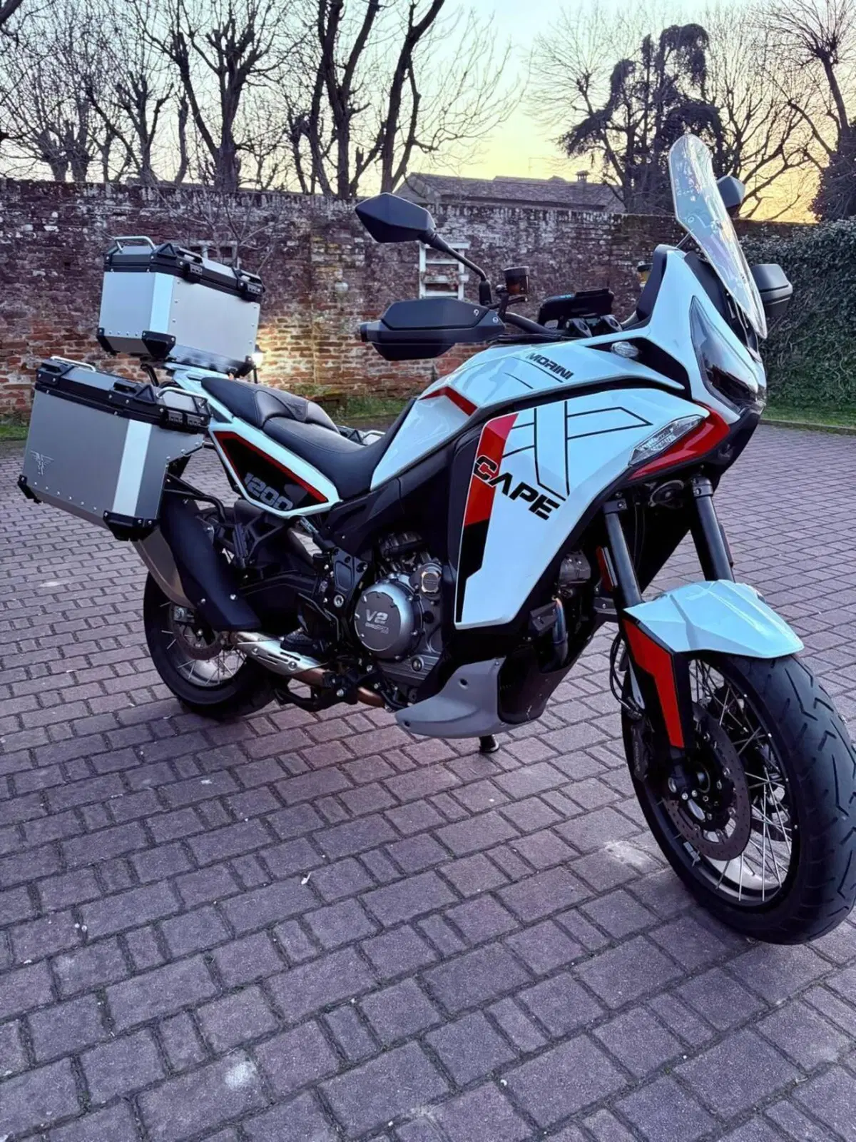 Moto Morini X-Cape 1200 (2026) (4)
