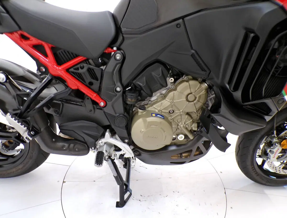 Ducati Multistrada V4 Pikes Peak (2025 - 26) (10)