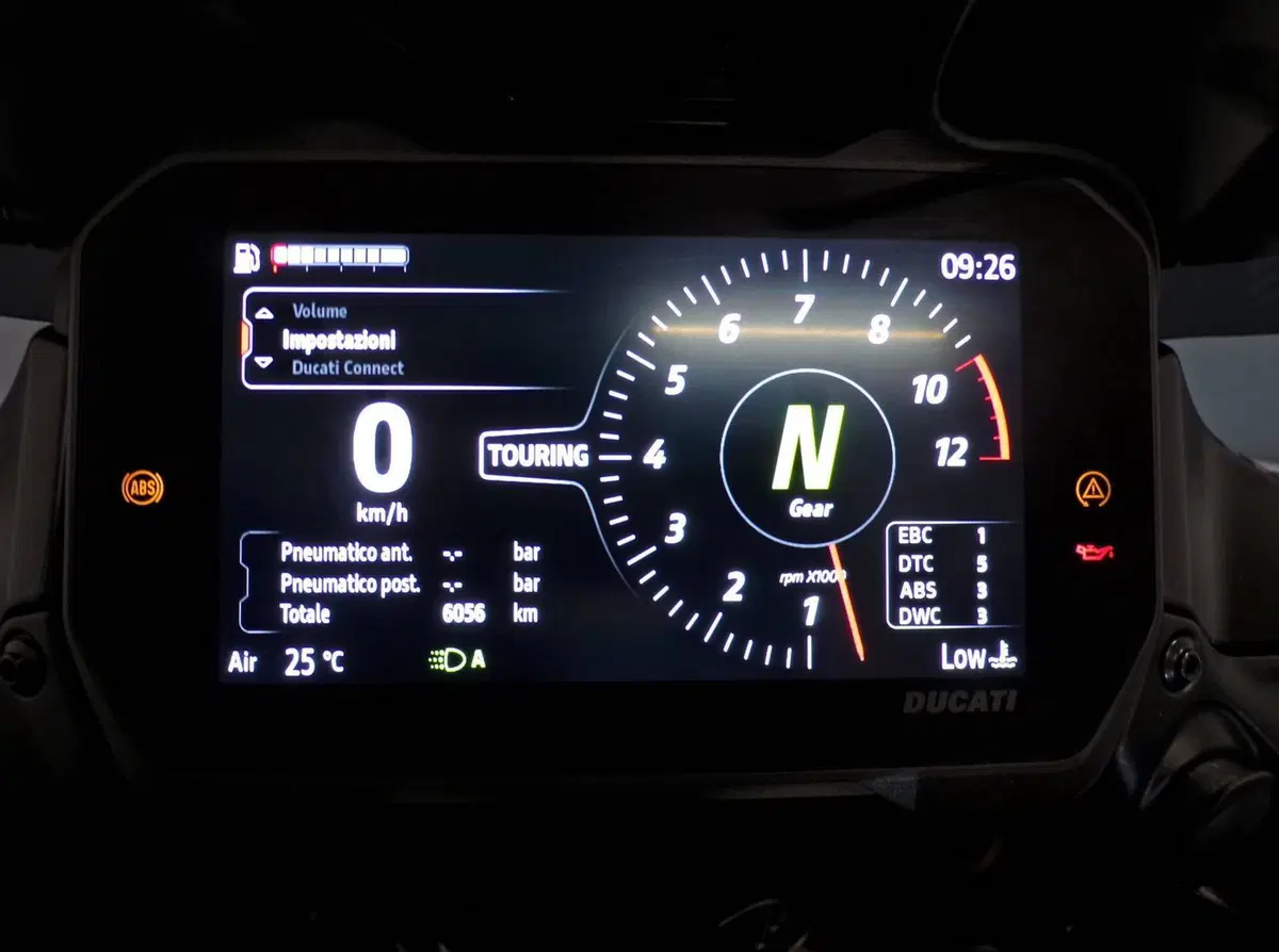 Ducati Multistrada V4 Pikes Peak (2025 - 26) (15)