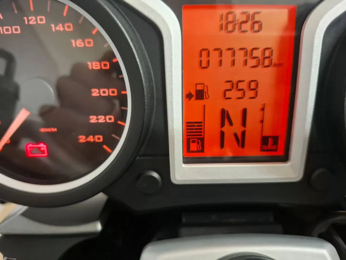 Bmw R 1200 R (2011 - 14) (3)