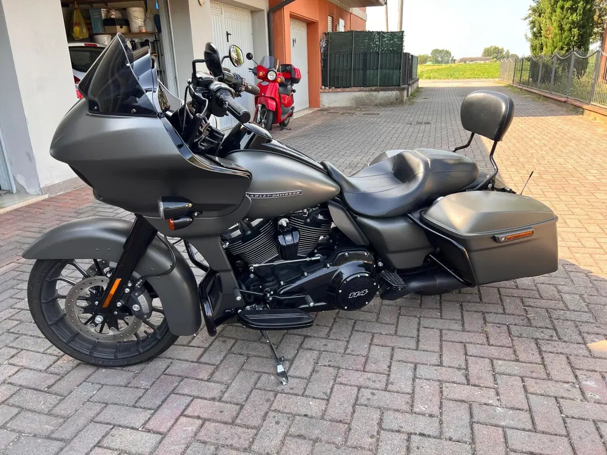 Harley-Davidson 114 Road Glide Special (2019 - 20) - FLTRXS