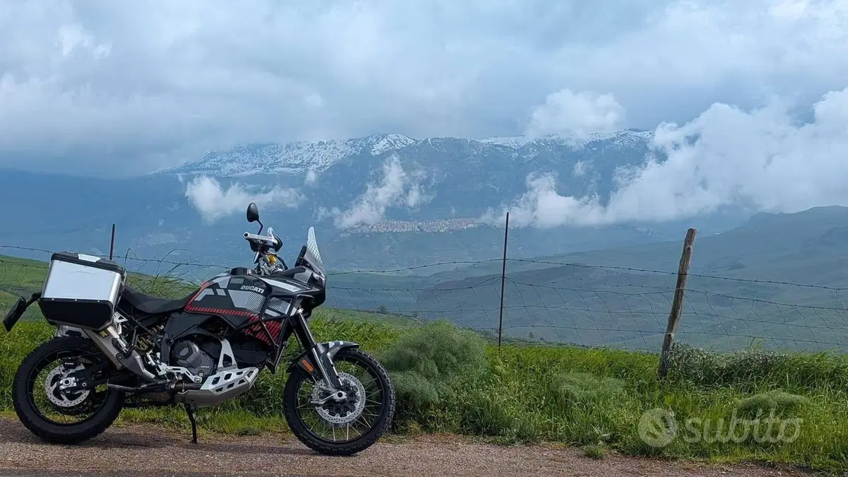 Ducati DesertX (2022 - 25) (2)