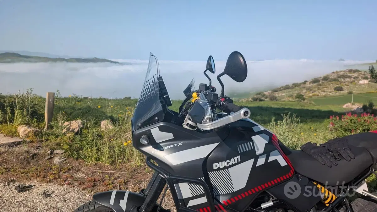 Ducati DesertX (2022 - 25) (3)