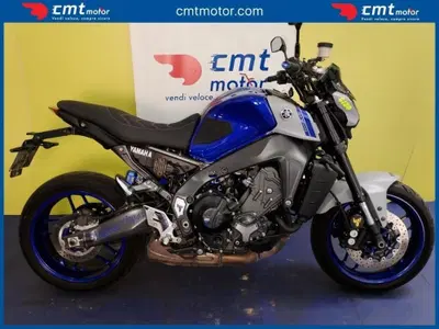 Yamaha MT-09 (2021 - 23) usata