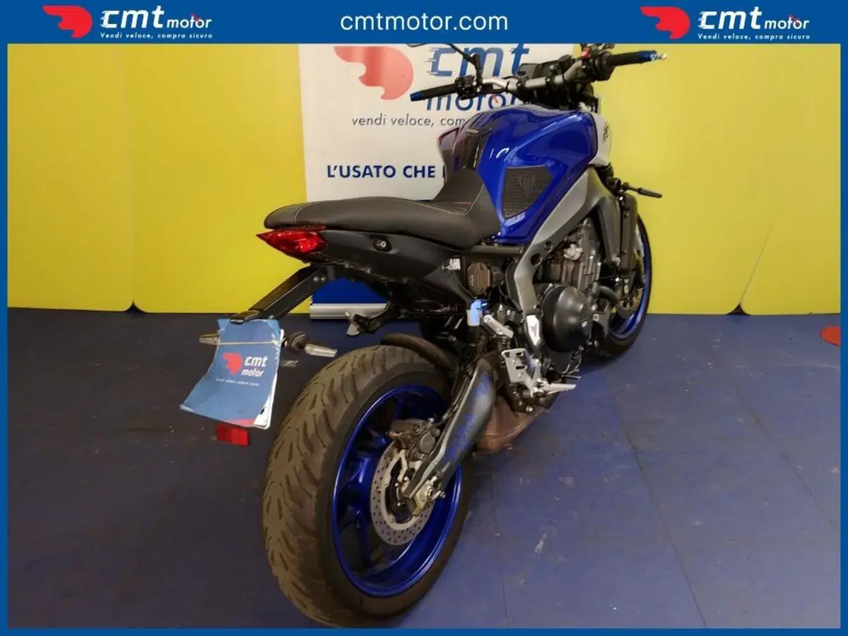 Yamaha MT-09 (2021 - 23) (4)