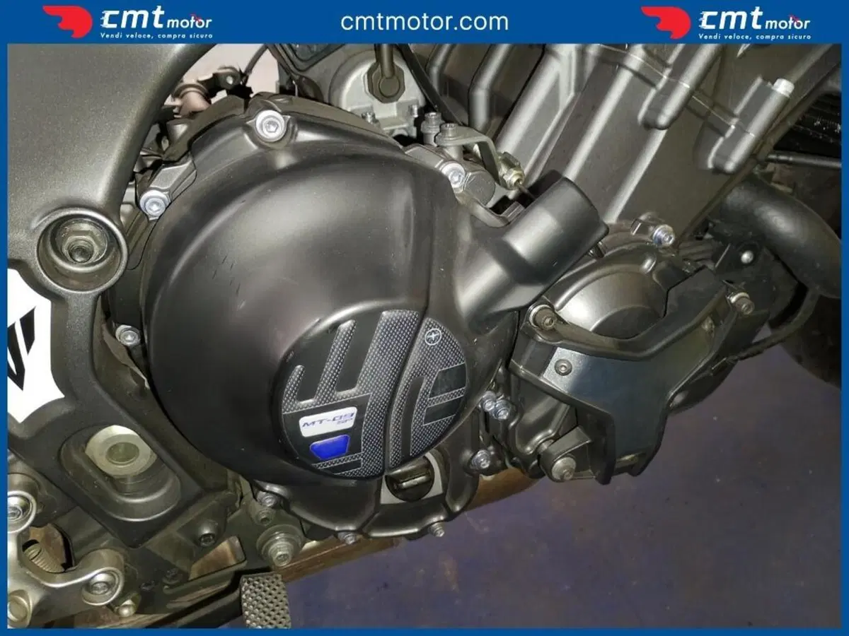 Yamaha MT-09 (2021 - 23) (8)