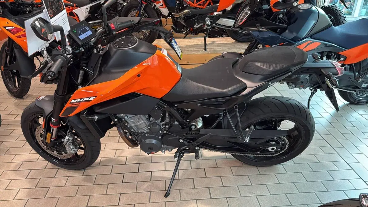 KTM 790 Duke (2025 - 26) (2)