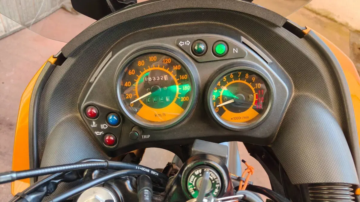 Kawasaki KLE 500 (2005 - 06) (5)